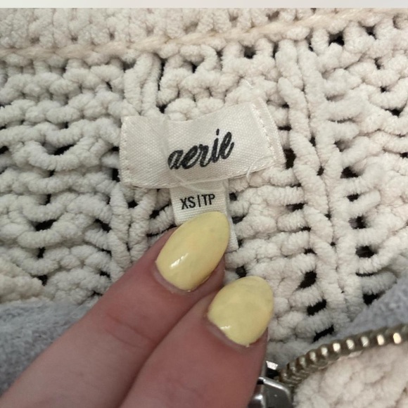 Comfy cable knit sweater - Picture 3 of 3